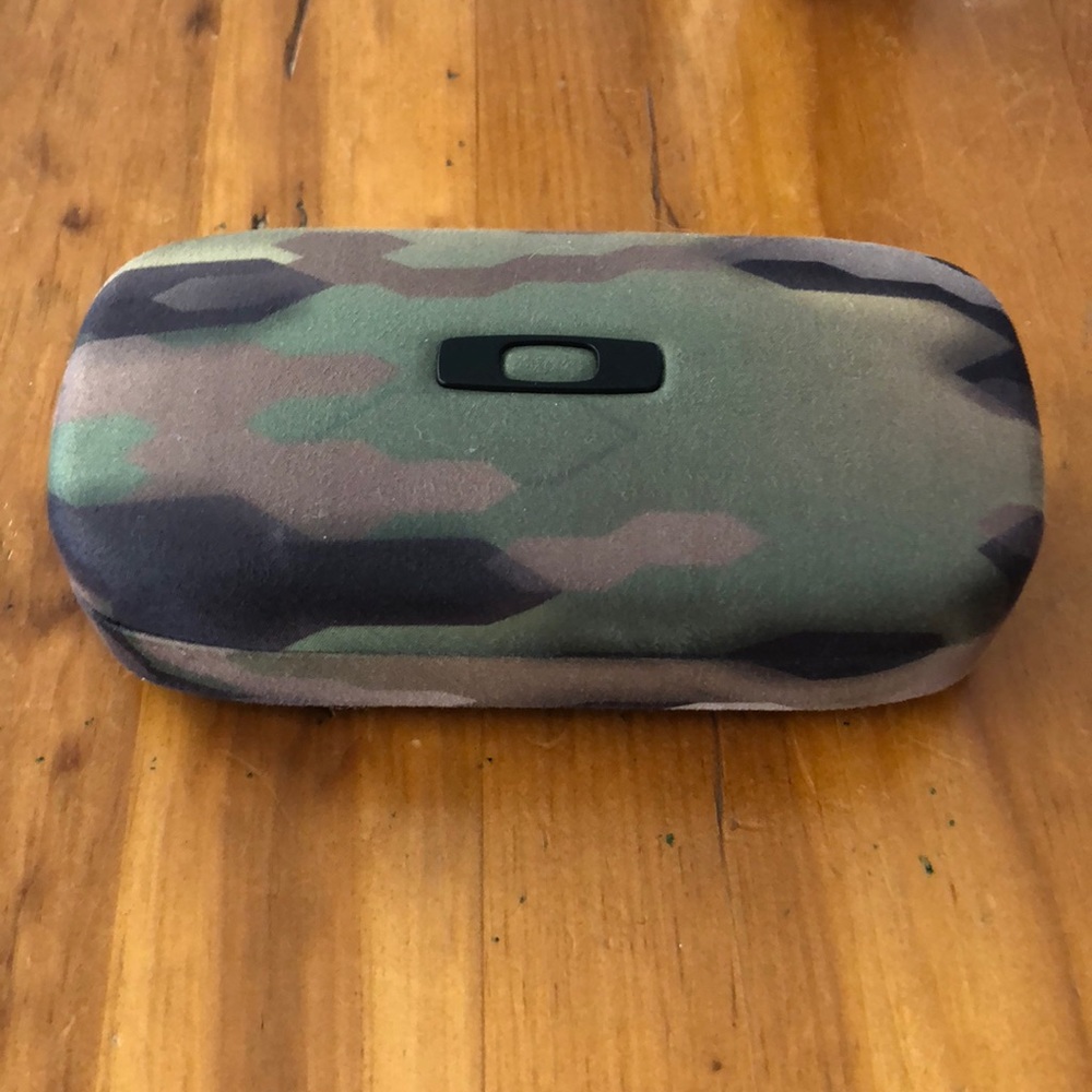 Oakley sunglasses case